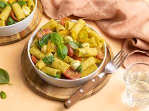 Wat Eten We Vandaag: Caprese pastasalade