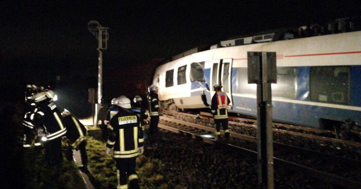 Zeker 47 gewonden bij treinongeluk in Duitsland.