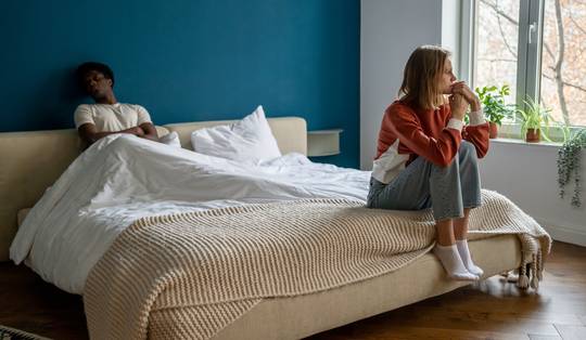 ‘We zijn nu vijftien jaar samen en nog altijd doet penetreren pijn’: hoe Viola en Tim hun seksleven opnieuw uitvonden