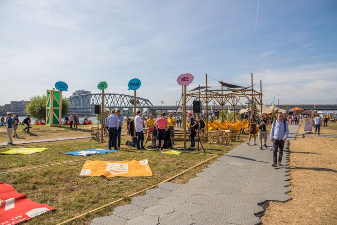 Het Democratiefestival langs de Waal in Nijmegen in 2019