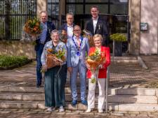 Vijf inwoners Tubbergen met lintje beloond voor tientallen jaren inzet voor de maatschappij: ‘U staat synoniem voor vrijwilligerswerk’
