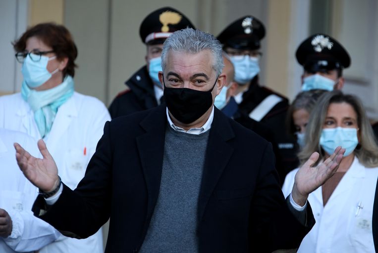 Italian corona commissioner suspected of embezzling millions in mouth masks scam