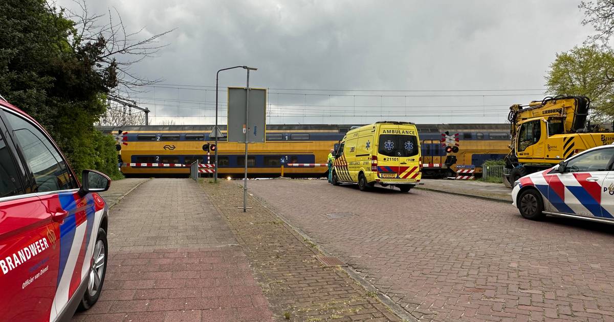 Geen treinen tussen Den Bosch, Tilburg en Boxtel door aanrijding.