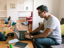 Geen bureaustoel of haperend internet: veel thuiswerkplekken zijn (nog steeds) onder de maat