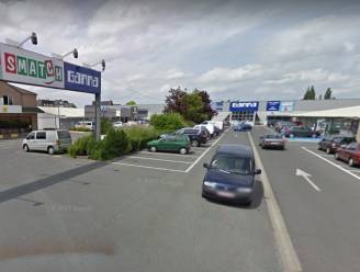 Vechtpartij op parking winkelcomplex