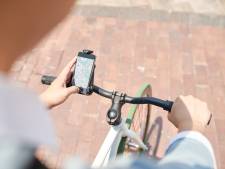 Run op smartphonehouders voor fietsers sinds invoering app- en belverbod