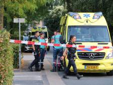Jongen (23) gewond door meerdere messteken bij station Apeldoorn