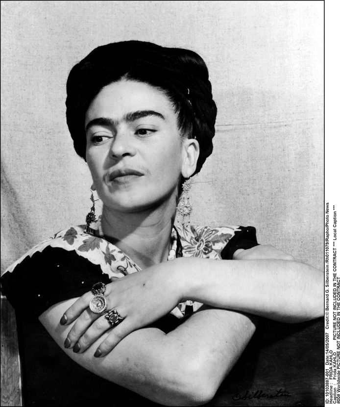 De echte Frida Kahlo, mét unibrow.