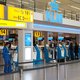 Schiphol en KLM vragen kabinet om hulp in crisisberaad vanwege coronavirus