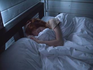 Deze simpele truc belooft een betere slaap, minder snurken en een minder slechte adem: wat zegt de expert?