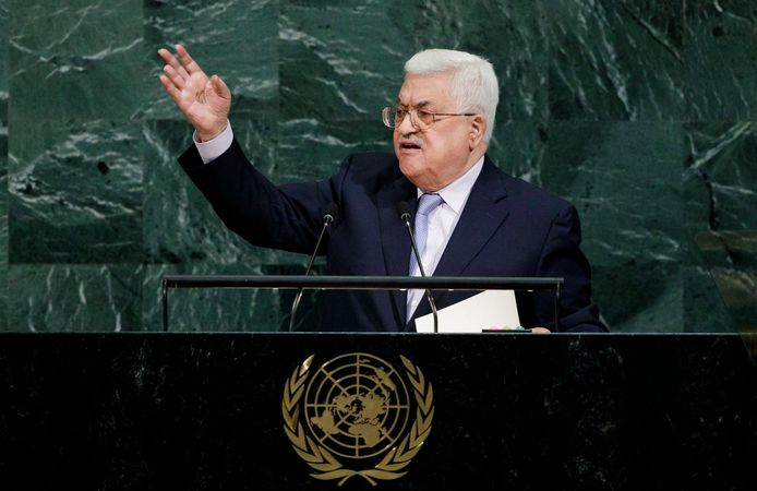 Hammas droeg de macht over aan president Mahmoud Abbas.