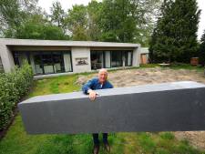 Piet woont in een huis van piepschuim: ‘Het weegt 5.000 kilo, da's zeven keer lichter dan een stenen woning’
