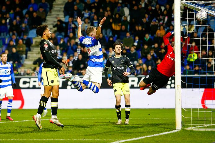 Lennart Thy kopt de 11-0 binnen voor PEC Zwolle bij de recordnederlaag van FC Den Bosch op 3 maart (13-0).