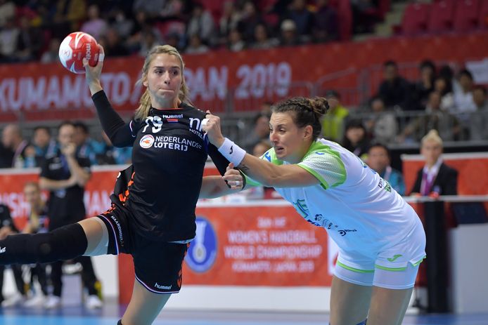 Estavana Polman tijdens het duel met Slovenië.