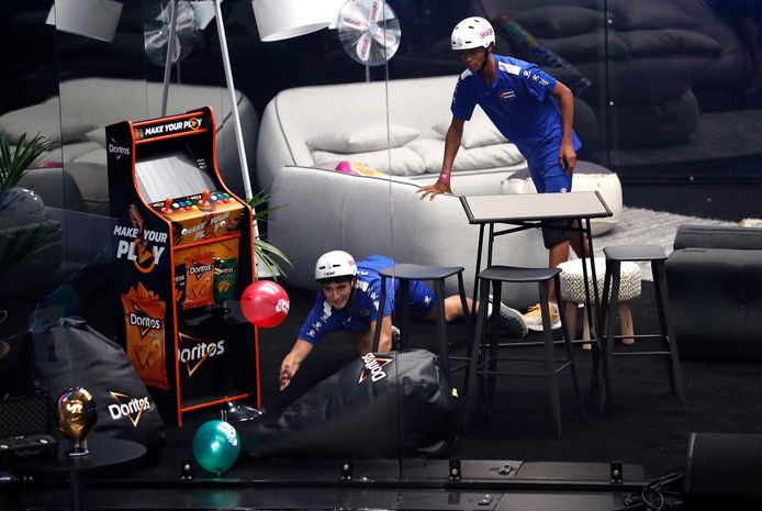 VIDÉO. Le succès de la Coupe du monde de ballons de baudruche organisée par  Gerard Piqué - Le Parisien