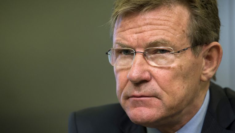 Van Overtveldt zet fiscale amnestie on hold | De Morgen