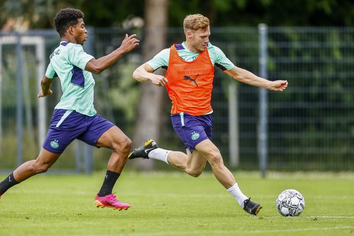 Vertessen Kijkt Ondanks Pittige Wedstrijd Terug Op Geslaagd Trainingskamp Met Psv Gaat Beter En Beter Psv Ed Nl