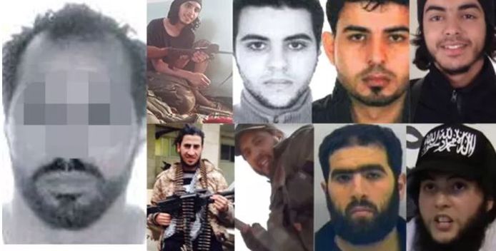 Aziz Hajoui (à gauche). 
En haut (de g. à d.): Younes Bakkouy, Ismail Bakkouy, Mohamed Bakkouy, Houdaifa Am-mi. 
En bas (de g. à d.): Fayssal Oussaih, Feisal Yamoun, Abdelgabar Hamdaoui, Mohamed Mezroui.