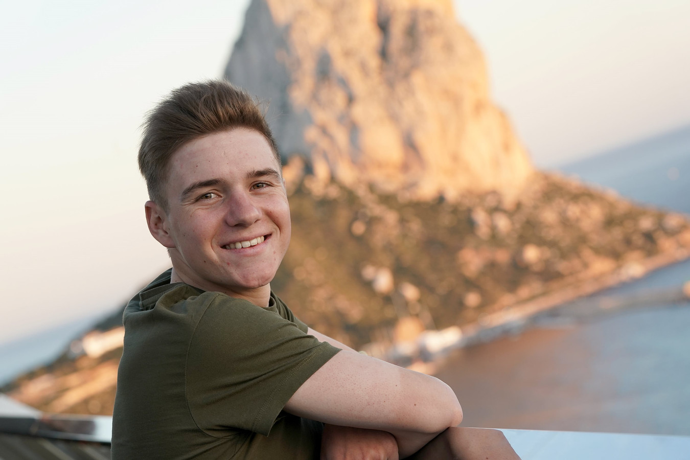 Remco Evenepoel koopt appartement in Spanje en verhuist volgende week ...