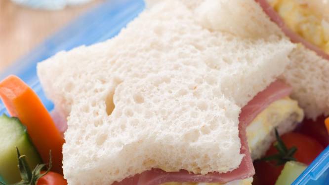 Peiling: Bijna helft ouders wil broodtrommel inruilen voor gezonde schoollunch