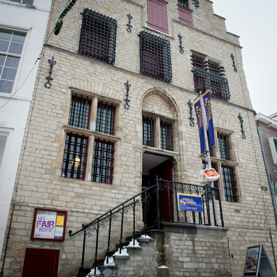 Het bordes van het Gravensteen in Zierikzee werd vroeger gebruikt voor openbare executies.