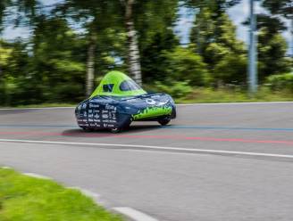 Delftse studenten verbreken record van Toyota: 1196 kilometer lang rijden op waterstof