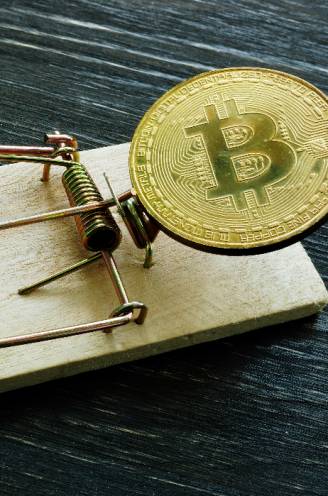 “Ik maakte mijn vrouw wakker en vertelde dat ik een grote fout had gemaakt”: Sebastian verloor een half miljoen euro aan bitcoin in enkele seconden tijd