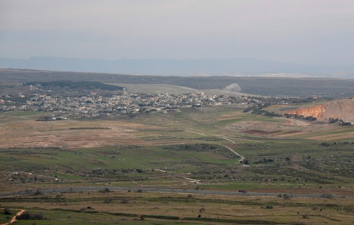 Het Syrische dorp Jubata Al-khashab, gezien vanuit Israël.