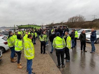 Onaangekondigde staking bij APMT-R: personeel legt werk neer, terminal gesloten