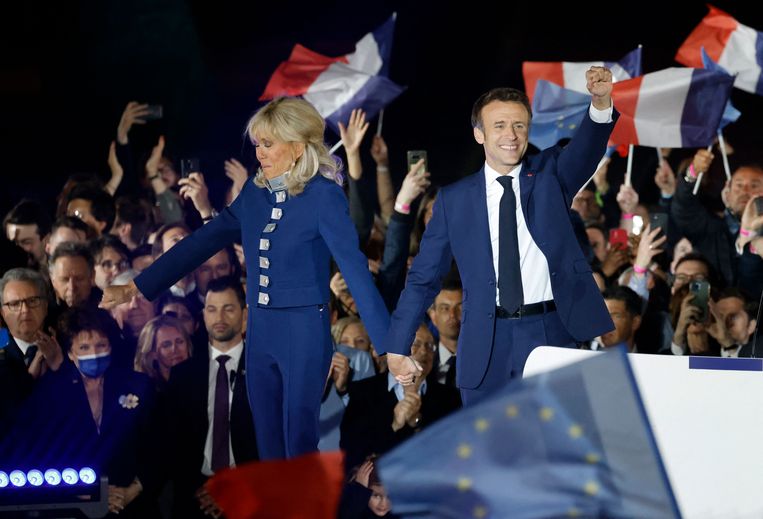 Macron is de eerste president sinds Jacques Chirac in 2002 die er in slaagt een tweede termijn als president veilig te stellen. Beeld AFP