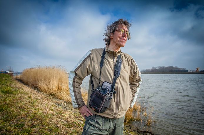 Arie Pieters brengt binnenkort zijn zevenste en laatste deel uit van zijn kraaien-epos.