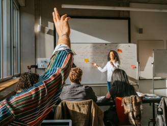 Leerachterstand door lerarentekort: beste leerlingen lopen “bijna een schooljaar achter”