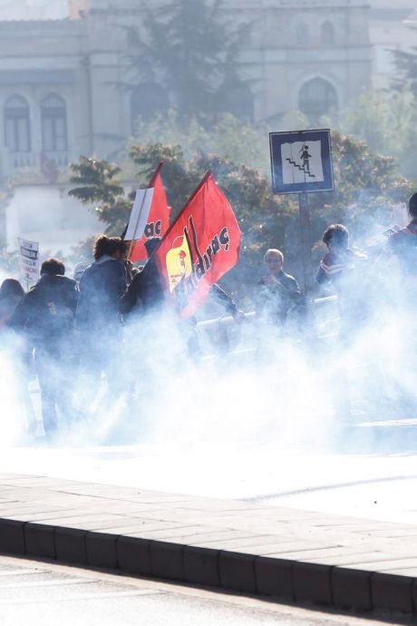 Des heurts pour l'anniversaire de l'attentat d'Ankara