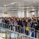 We vluchten weg in een vertraagde vlucht