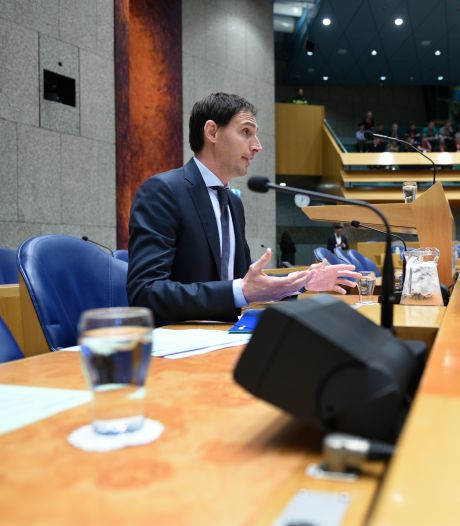 Grote CDA-giften via omweg naar de partij