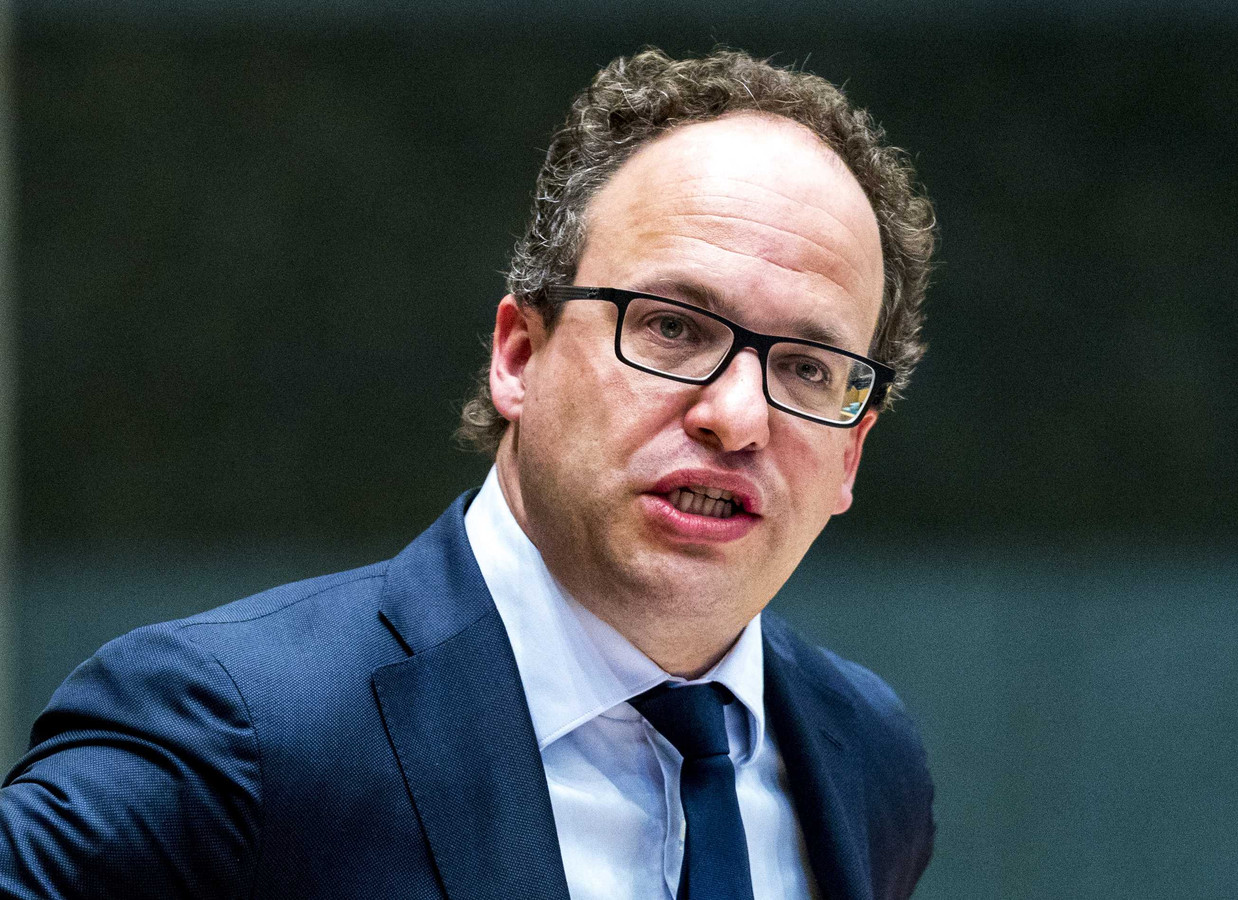 Minister Koolmees nieuwkomers sneller aan het werk Foto AD.nl