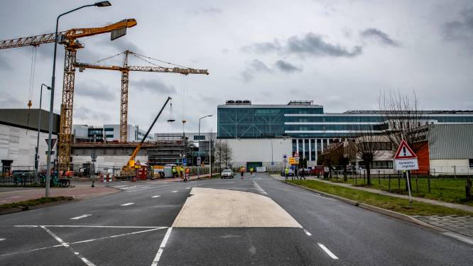 ASML wil nog verder uitbreiden: 'Maar we gaan niet het ziekenhuis kopen of ten zuiden van de A67 bouwen’