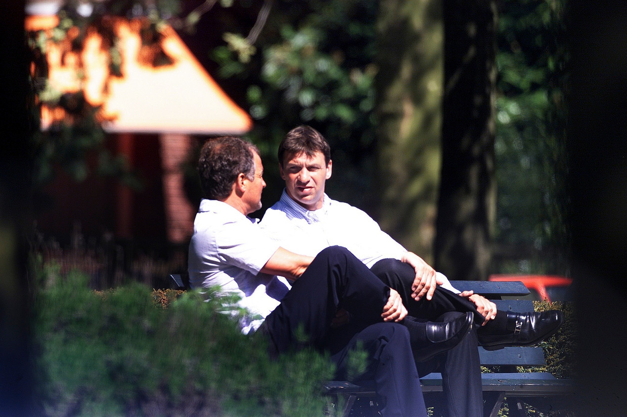 Tijdens het proces benadrukte Willem Holleeder keer op keer dat Willem Endstra (links op deze foto uit 2001) zijn vriend was, en dat het anderen waren die een motief hadden om de vastgoedmagnaat  te liquideren. Beeld Peter Smulders