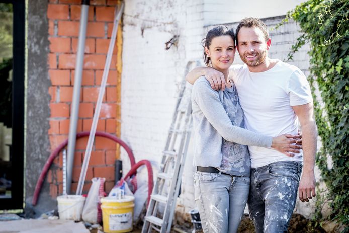 Sofie en Kenzo winnen het tweede seizoen van 'Ons Eerste Huis'.