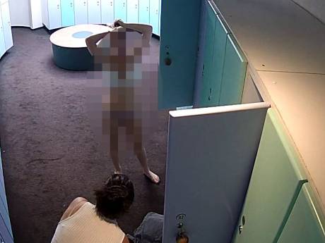 Naaktbeelden van zeker honderd saunagasten Nederasselt staan nog steeds online