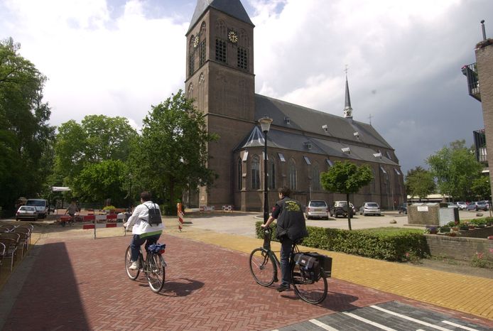 De rooms-katholieke H. Blasiuskerk aan de Langestraat in Delden.