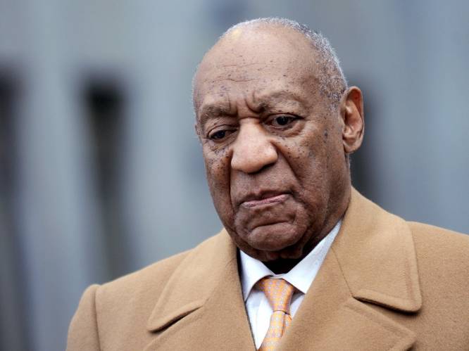 Vandalen schrijven 'verkrachter' op Walk of Fame-ster Bill Cosby