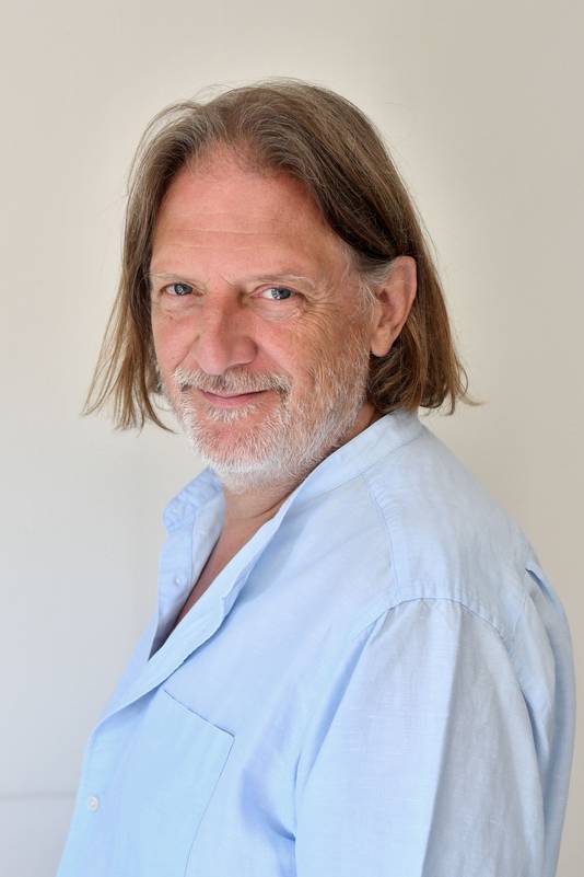 Theo Hakkert.