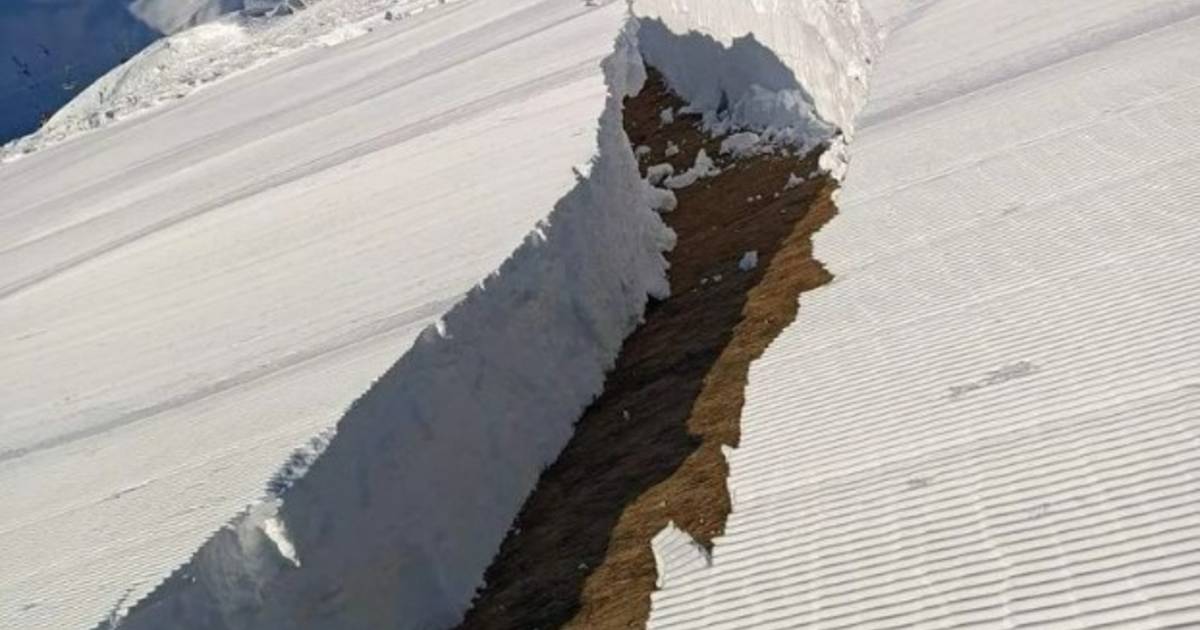Strange cracks in the ski slope due to weather fluctuations  outside
