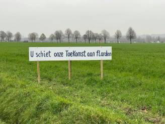 Groeiend protest tegen komst legerkazerne op Godsbergkouter in Schendelbeke: "Waardevermindering gronden en woningen kan oplopen tot 100 miljoen euro"