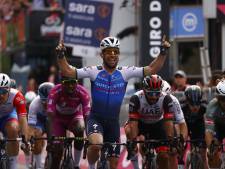 Mark Cavendish remporte la troisième étape du Giro, van der Poel conserve le maillot rose