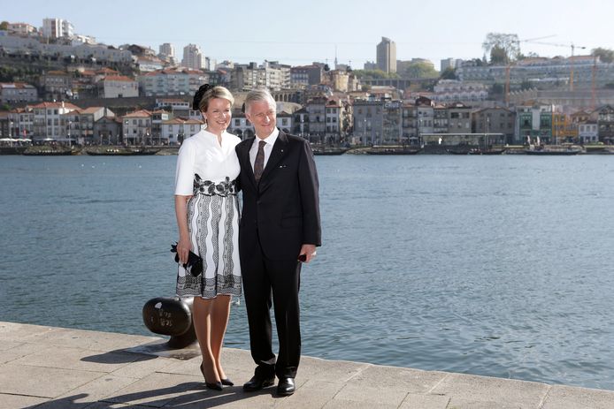 Het koningspaar heeft het driedaagse staatsbezoek aan Portugal woensdag afgesloten in de stad Porto.