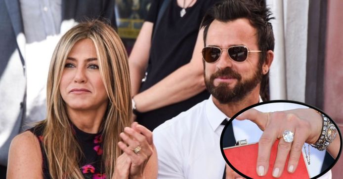 Jennifer Aniston en haar man Justin, met verlovingsring.