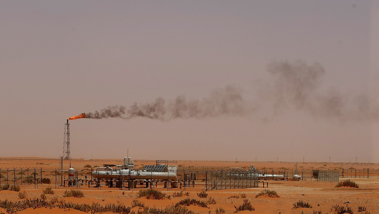 Oliewinning in het Saoedische Khouris. Beeld afp