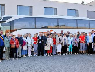 Oudenburgse vrijwilligers van WZC Riethove en LDC Biezenbilk bedankt met uitstap